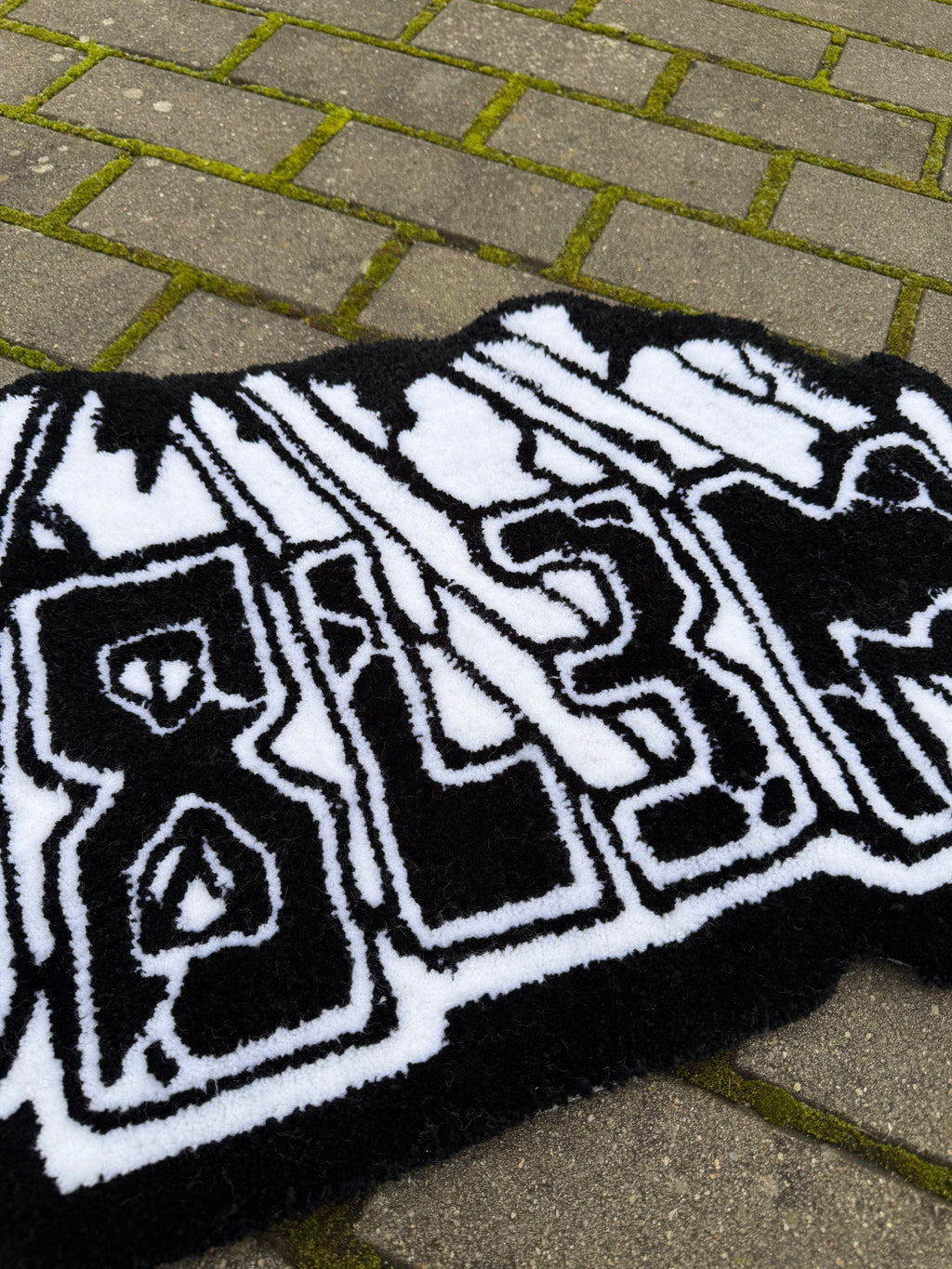 PRO8L3M custom Rug - Rugsly