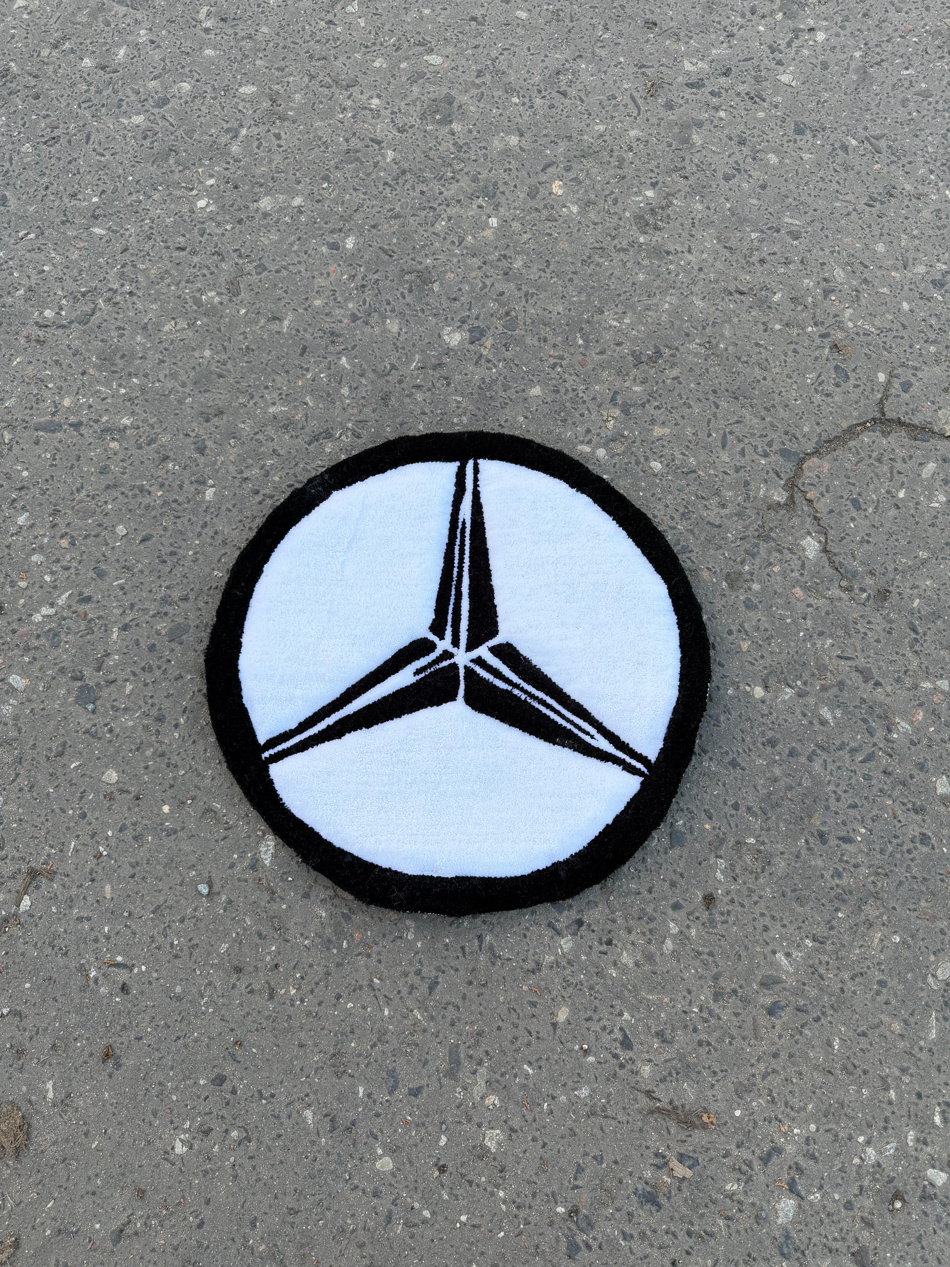 Mercedes custom Rug (Gotowy do wysyłki) - Rugsly