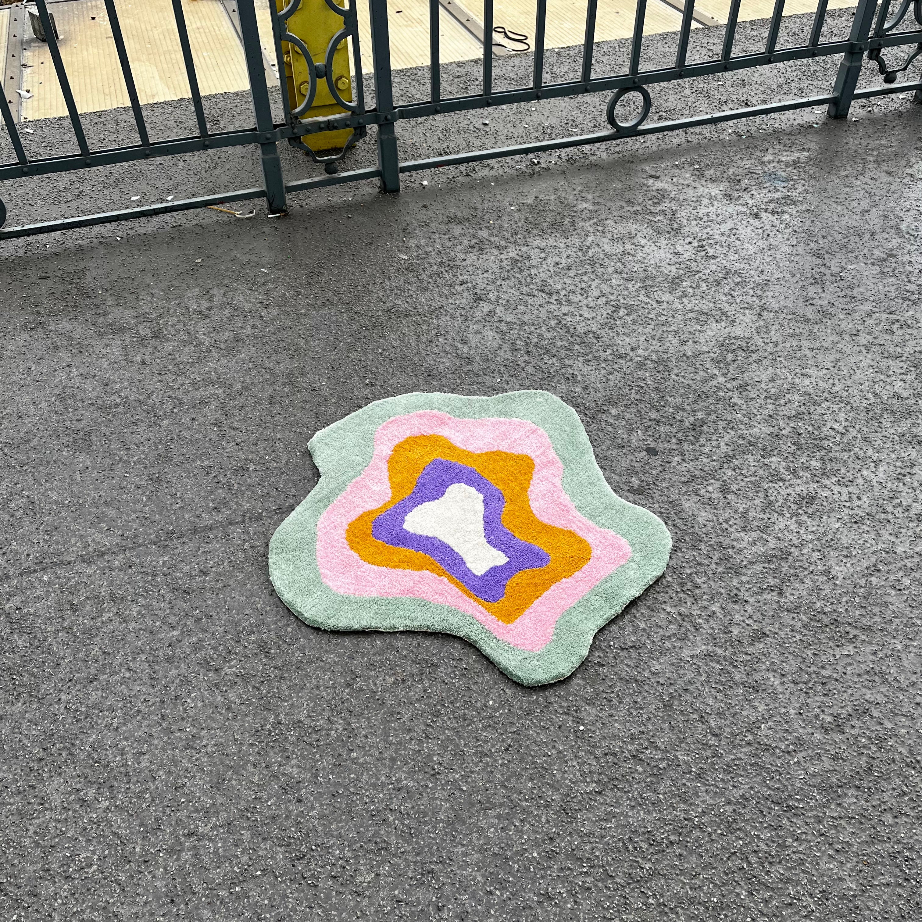 Green/Baby Pink Abstract Rug - Rugsly